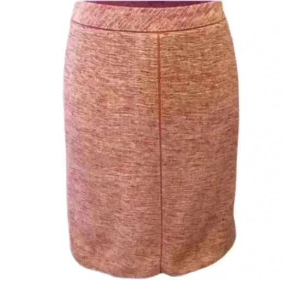 Ann Taylor Woven Pencil Size 2 shell 100% Silk - Picture 1 of 4